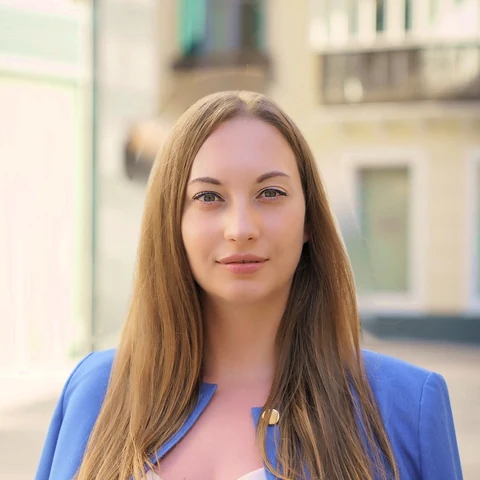 Дар’я Нескоромна — авторка книг на Amazon KDP і спеціалістка з реклами Amazon Ads